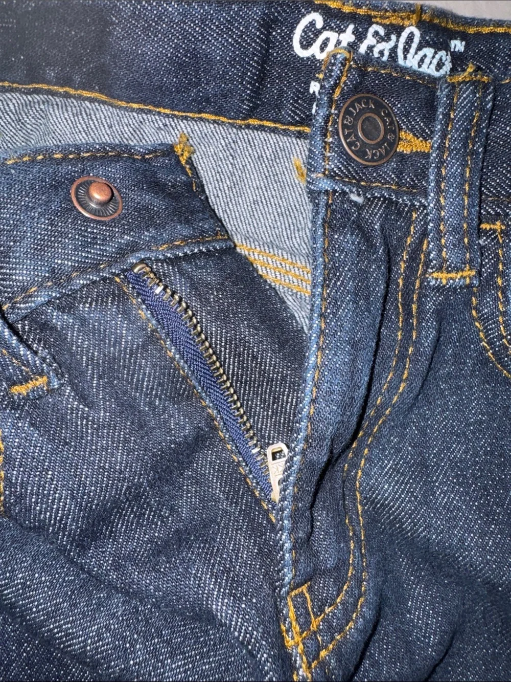 Cat & Jack Kids Relaxed Straight-Leg Blue Jeans, Adjustable Waist Size 6 Slim